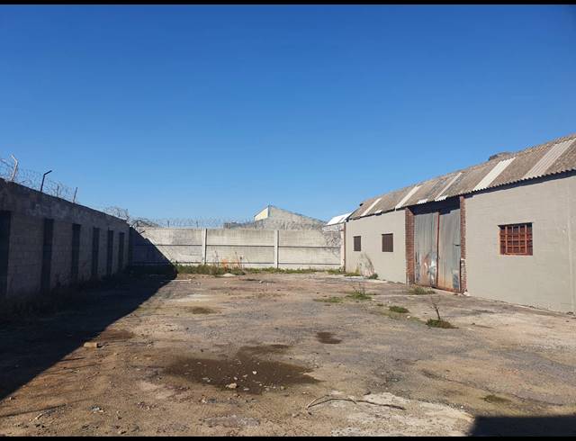 350M² FACTORY RENTED IN BLACKHEATH INDUSTRIAL